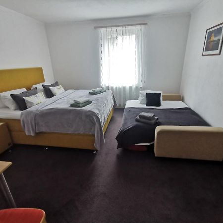 Pension Kiwi Mikulov Εξωτερικό φωτογραφία
