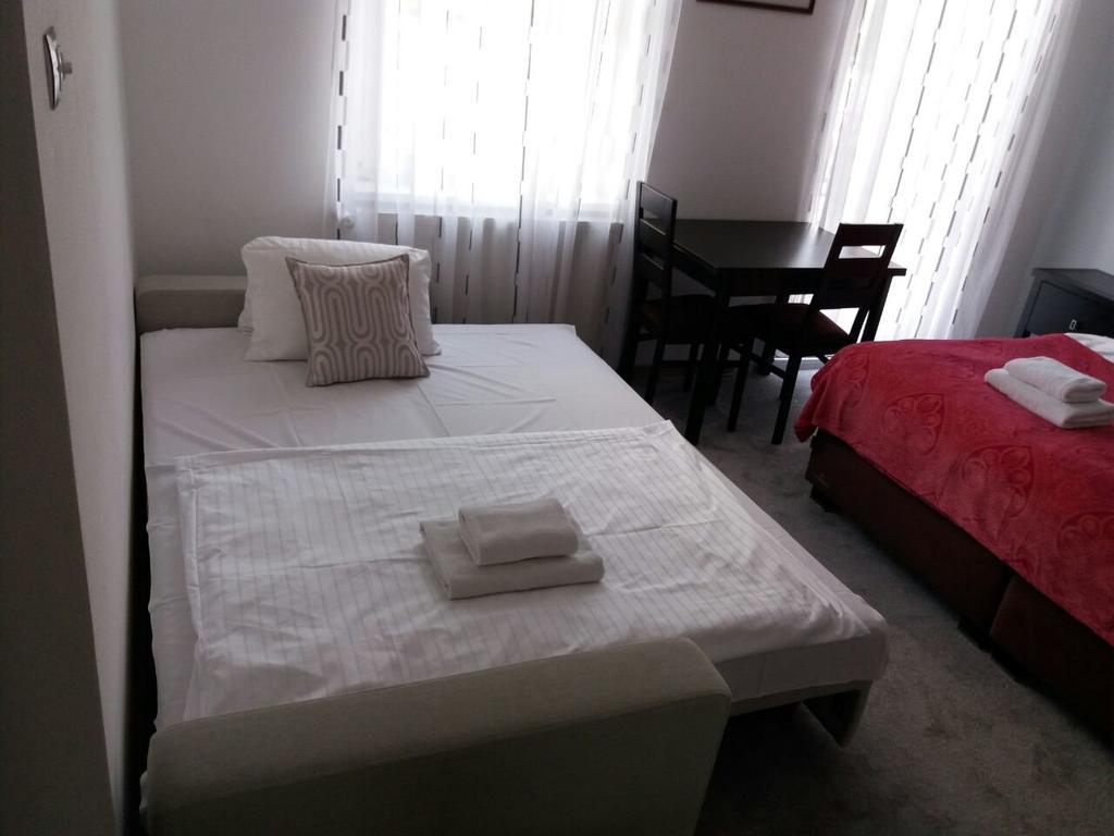 Pension Kiwi Mikulov Εξωτερικό φωτογραφία